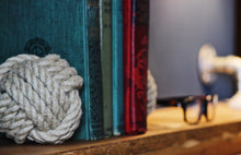 Load image into Gallery viewer, Natural Flax Rope Bookends