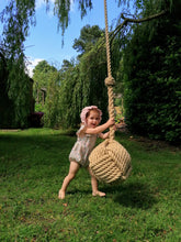 Load image into Gallery viewer, Rope Tree Swing
