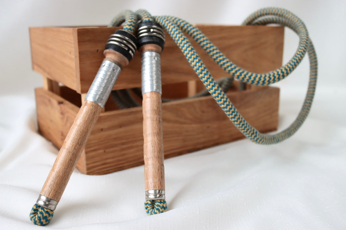Vintage Handle Skipping Rope (Teal/Gold)