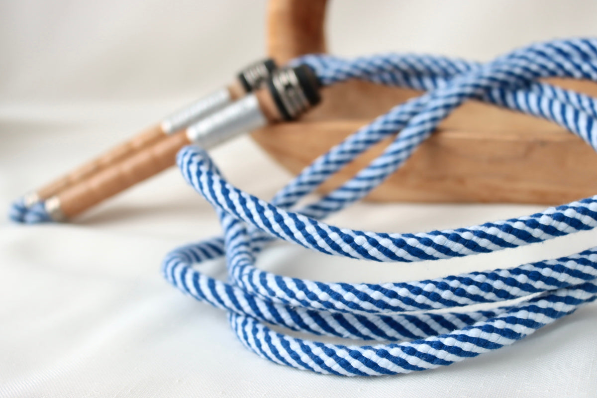 Vintage Handle Skipping Rope (Blue Spiral)