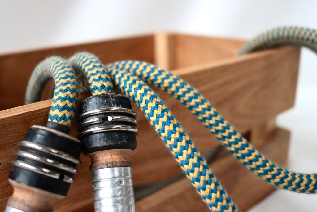 Vintage Handle Skipping Rope (Teal/Gold)