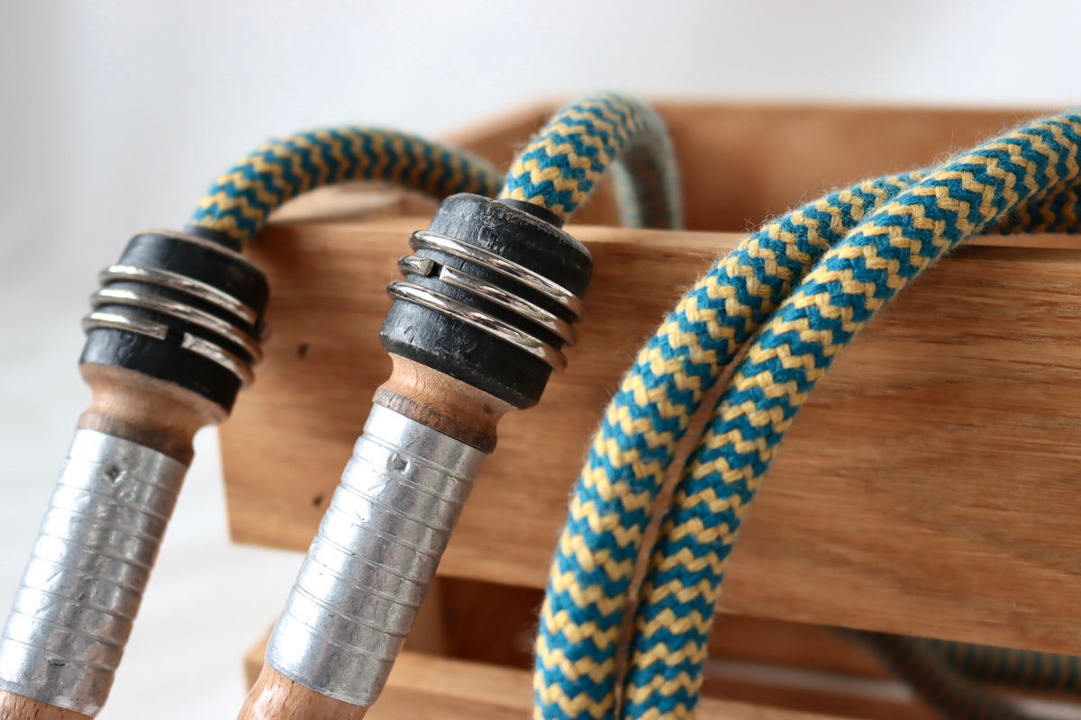 Vintage Handle Skipping Rope (Teal/Gold)