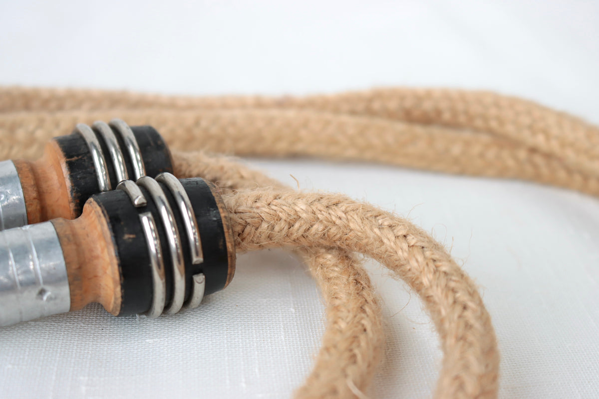 Vintage Handle Skipping Rope (Natural Jute Rope)
