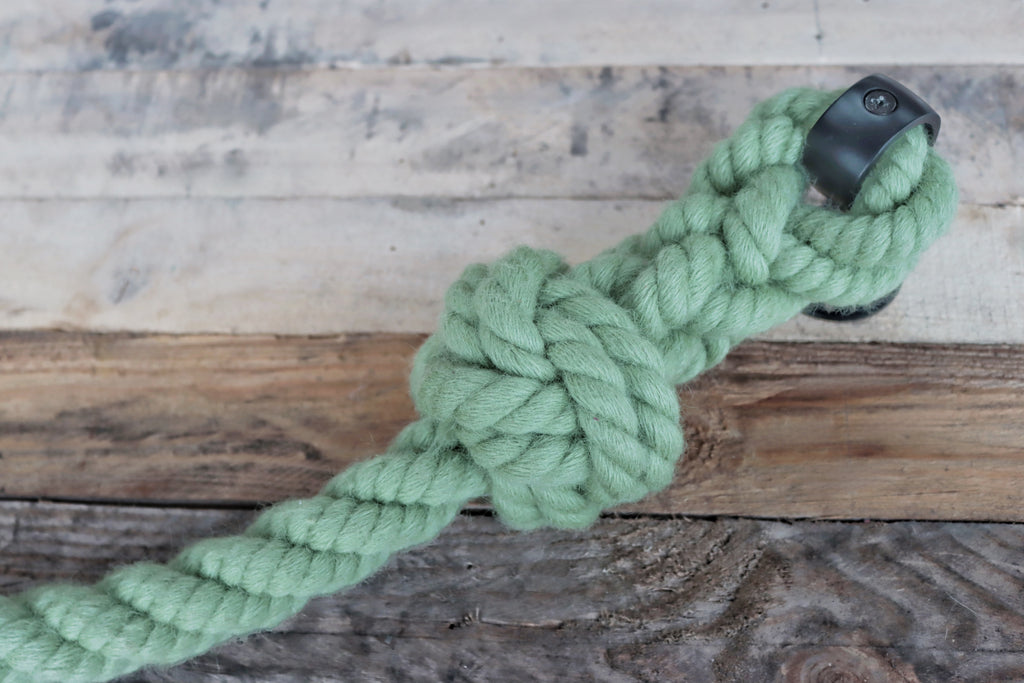 Spliced knot bannister rope