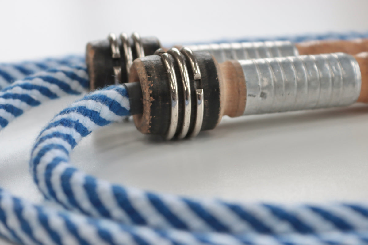 Vintage Handle Skipping Rope (Blue Spiral)