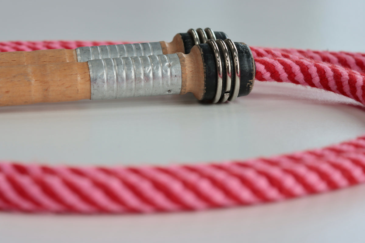 Vintage Handle Skipping Rope (Pink/Red Spiral)