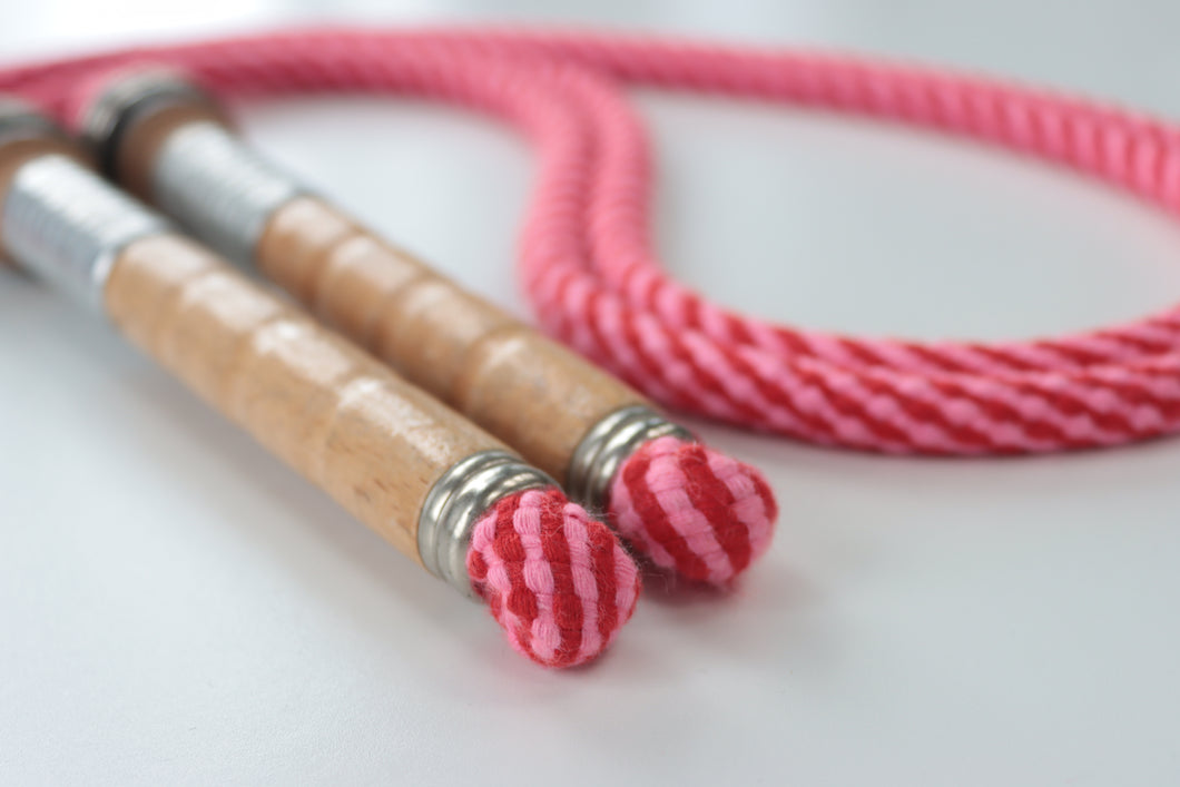 Vintage Handle Skipping Rope (Pink/Red Spiral)