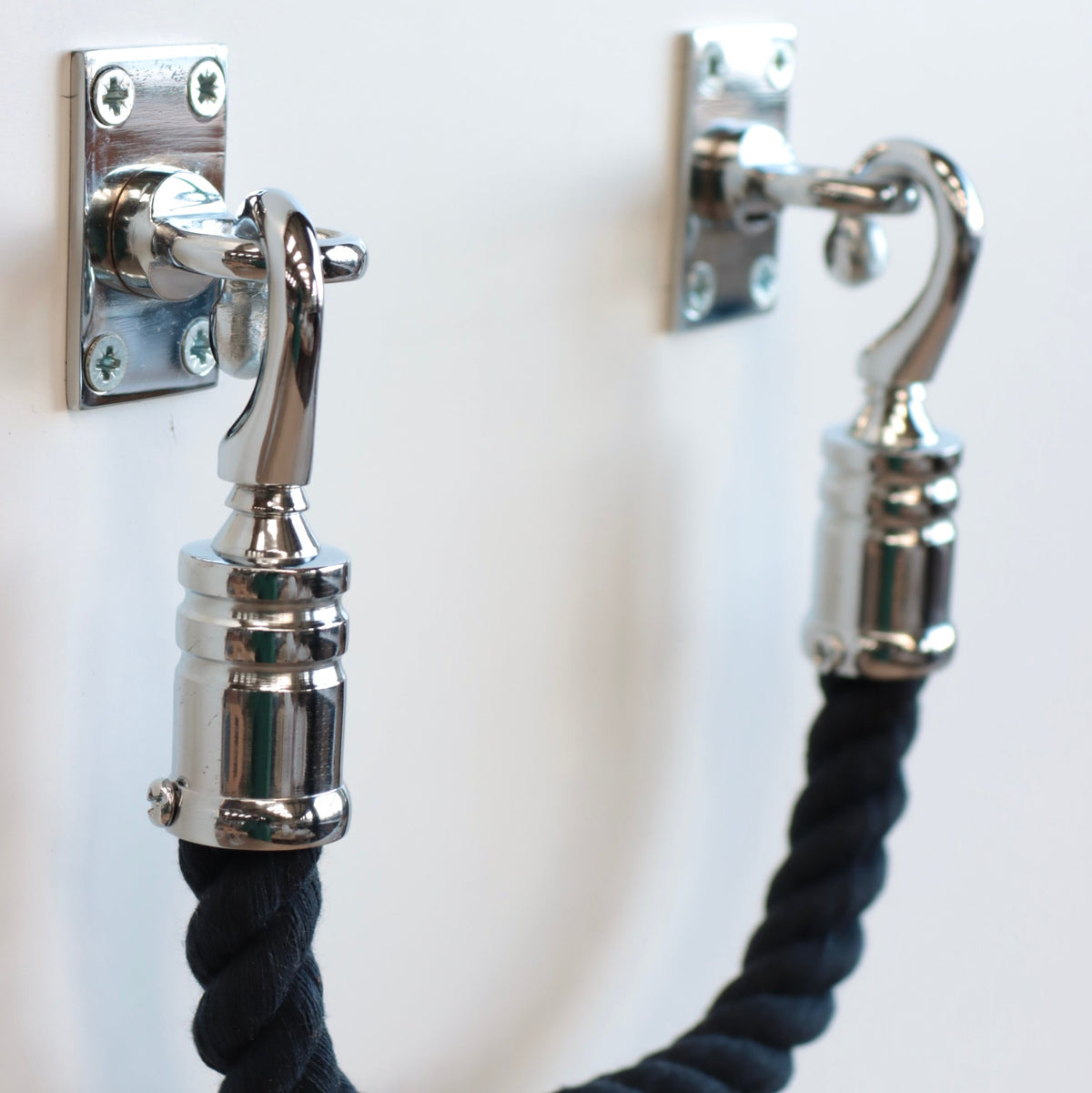 Chrome Signature Toilet-Roll Holder