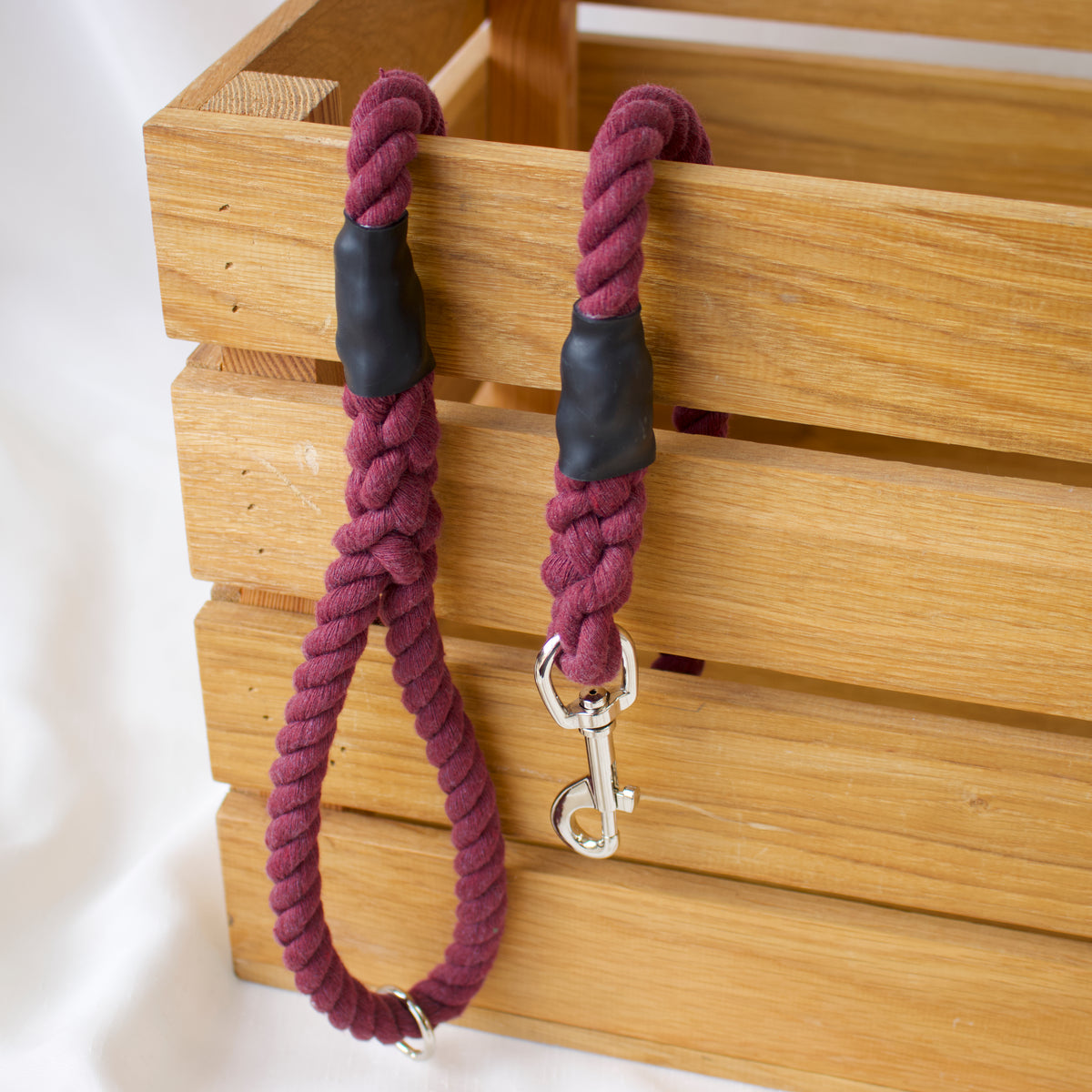 Made to Measure Mulberry Trigger Hook Dog Lead