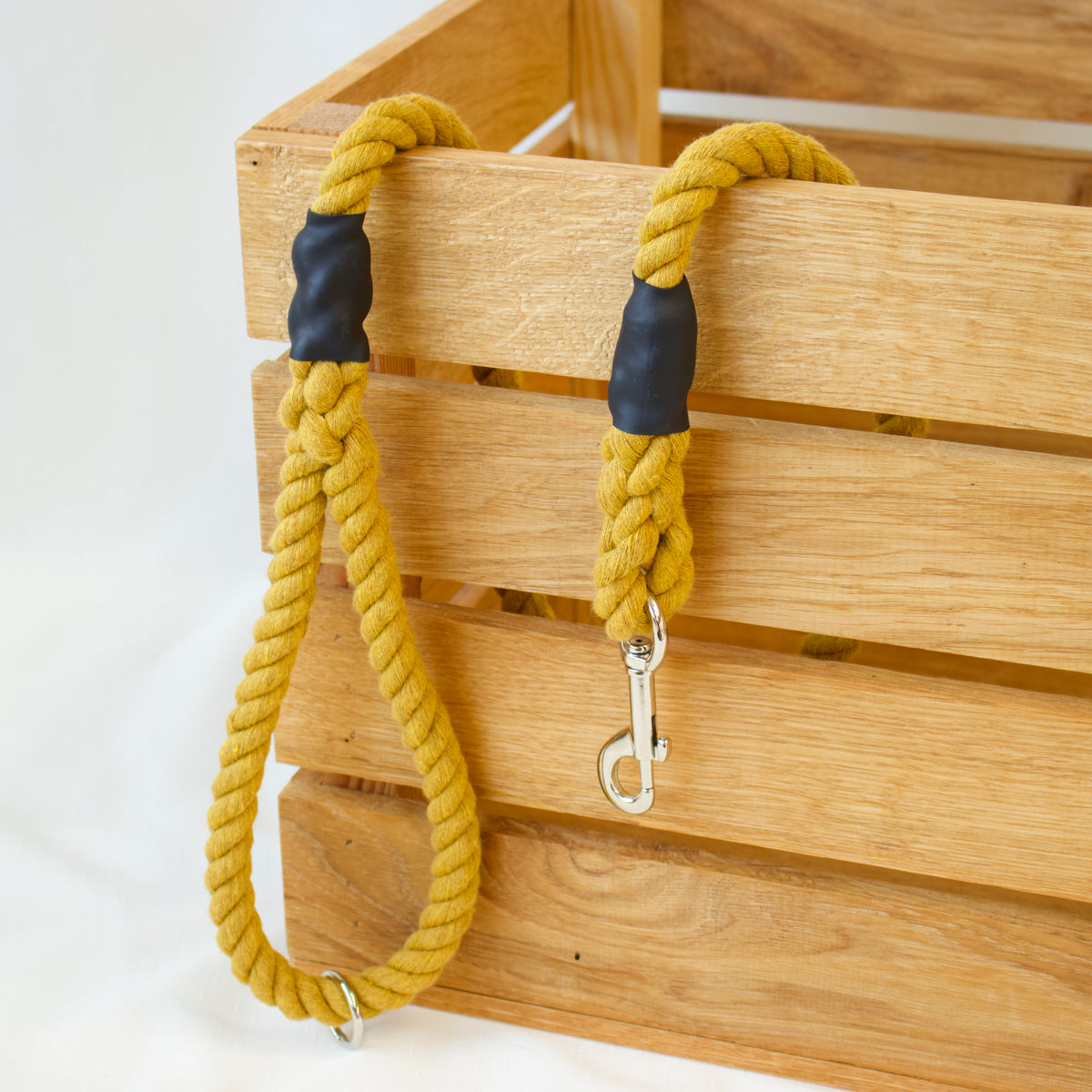 Made to Measure York Gold Trigger Hook Dog Lead