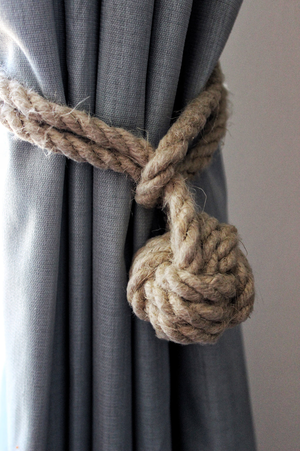 Natural Flax Rope Monkey-Fist Curtain Tiebacks